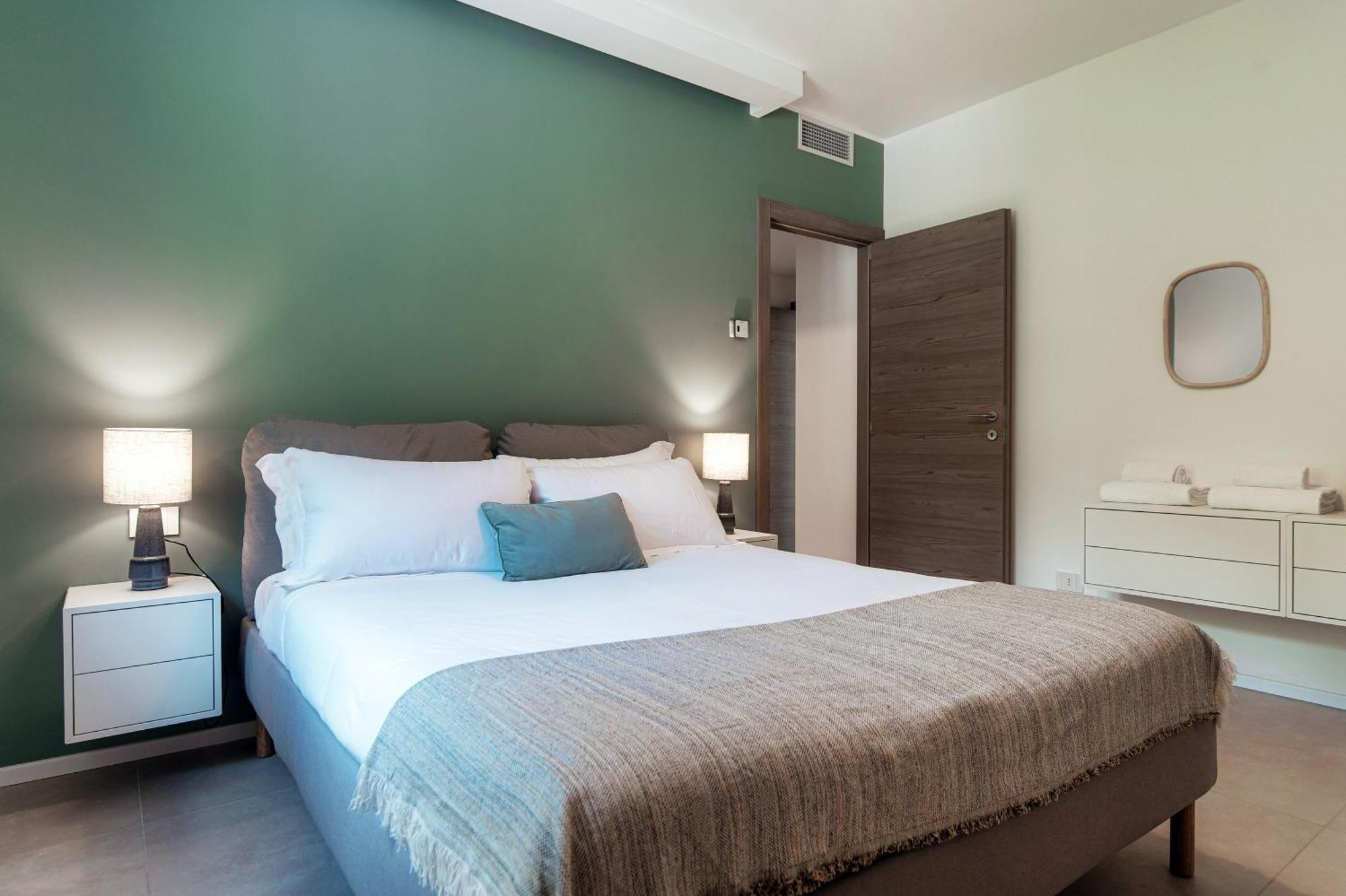 Lario Suite Apartments By Quokka 360 - With Parking Next To Como City Exterior photo