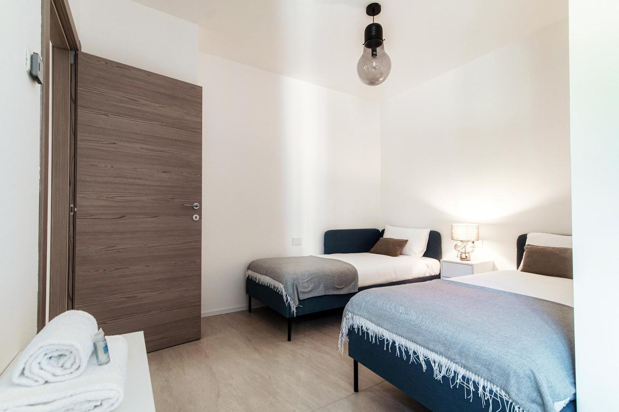 Lario Suite Apartments By Quokka 360 - With Parking Next To Como City Exterior photo