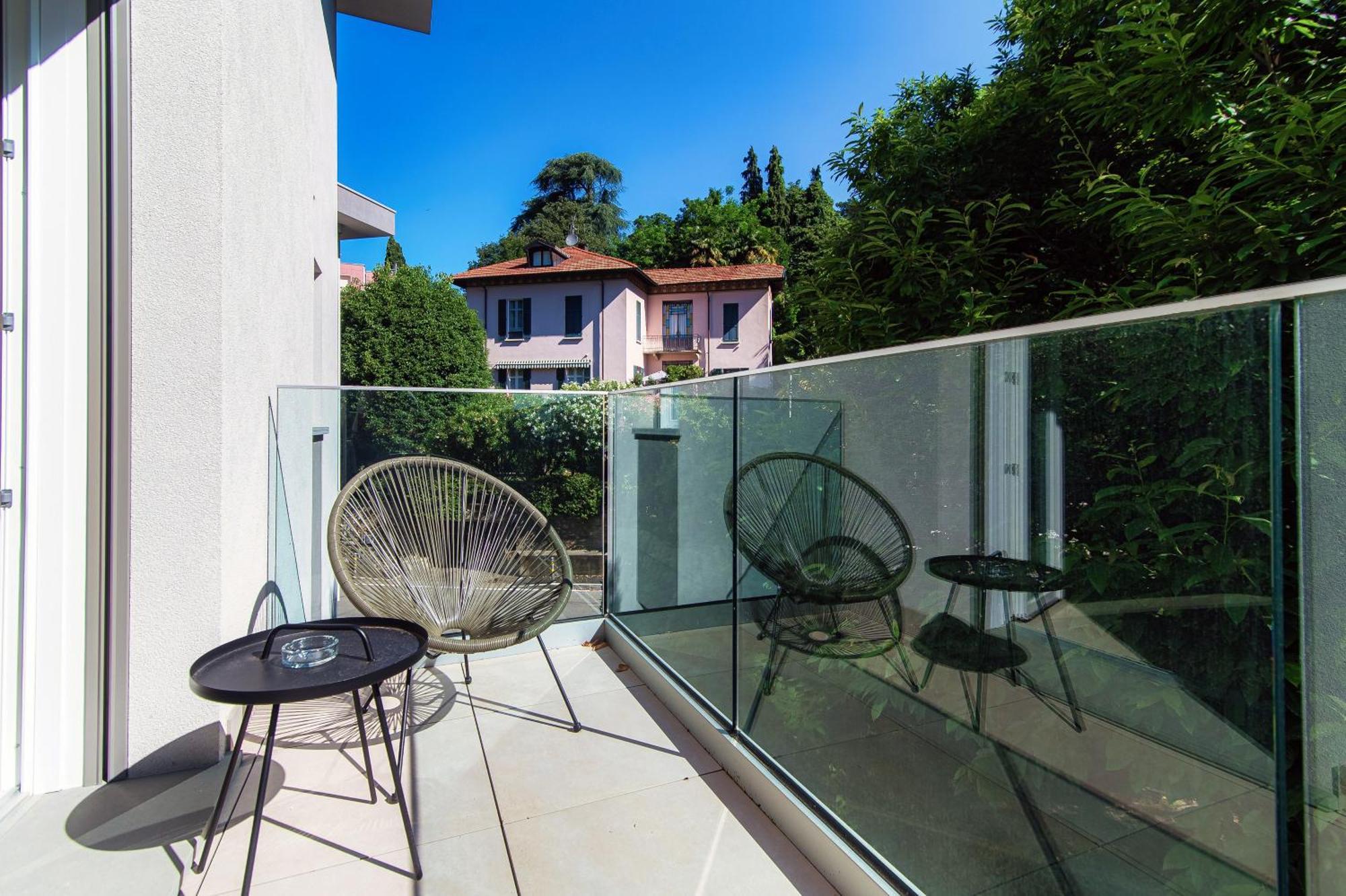 Lario Suite Apartments By Quokka 360 - With Parking Next To Como City Exterior photo