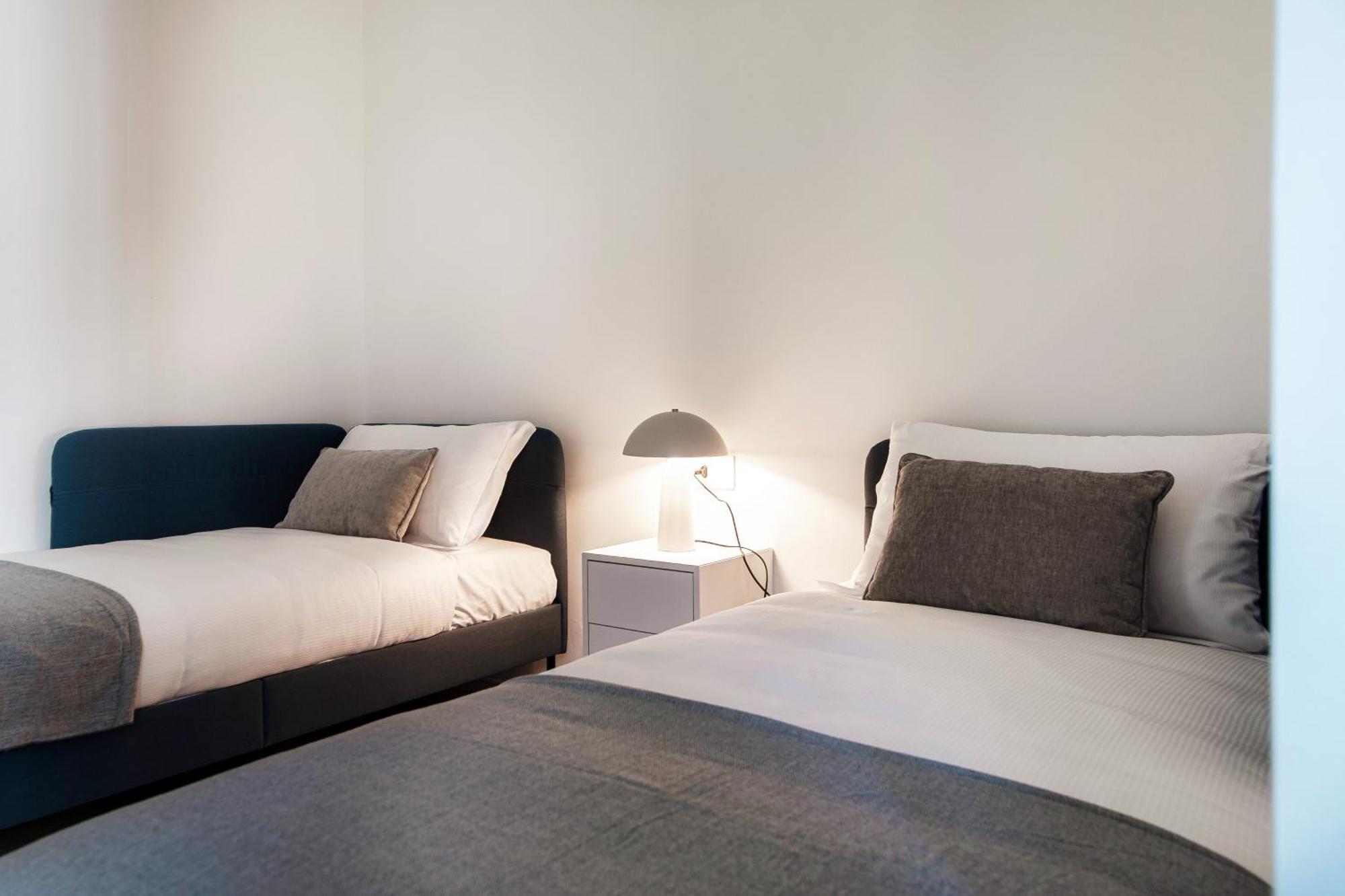 Lario Suite Apartments By Quokka 360 - With Parking Next To Como City Exterior photo