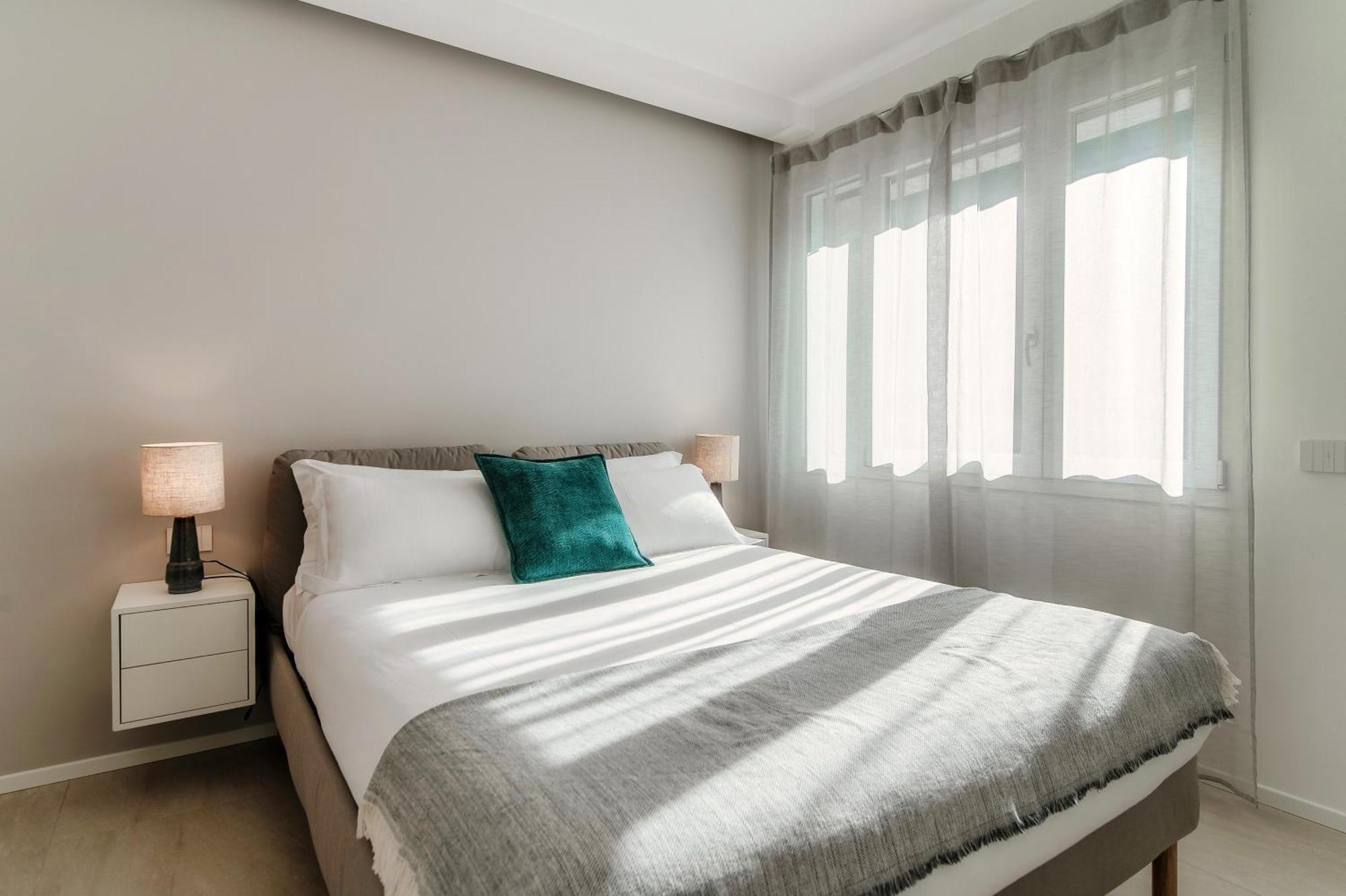 Lario Suite Apartments By Quokka 360 - With Parking Next To Como City Exterior photo
