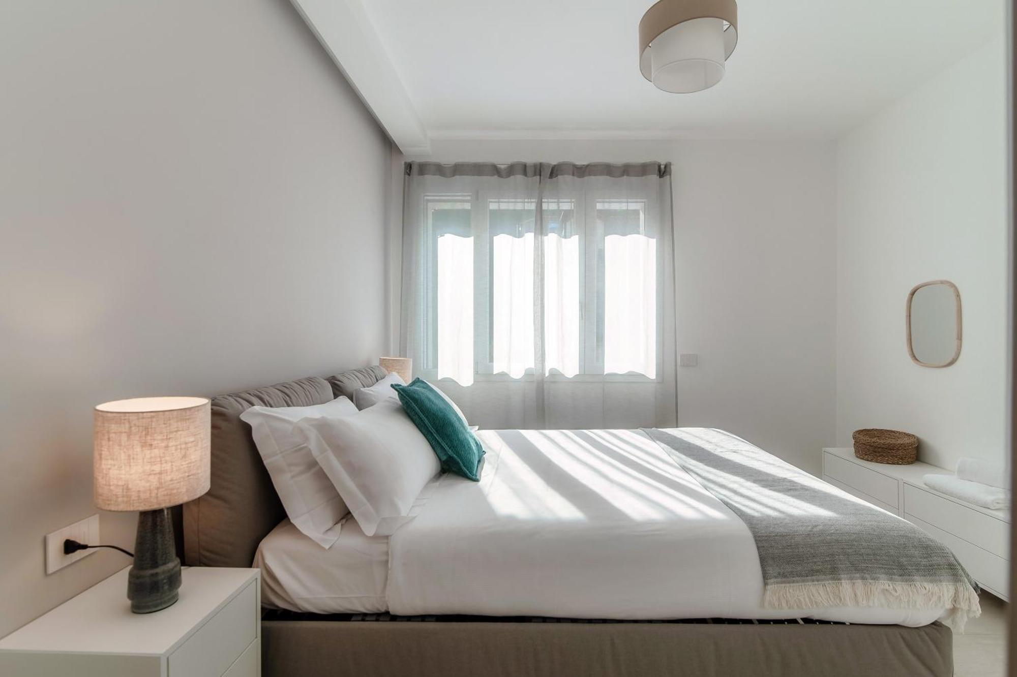 Lario Suite Apartments By Quokka 360 - With Parking Next To Como City Exterior photo